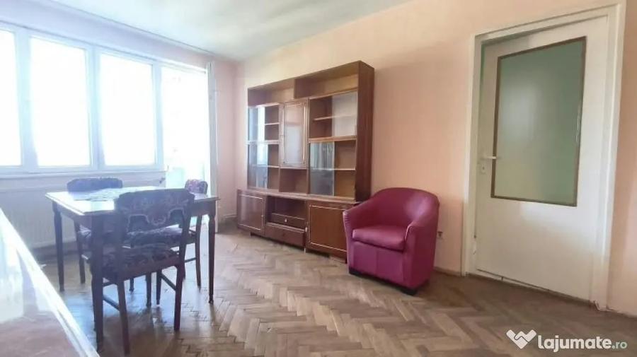 Apartament cu 2 camere decomandat în Bălcescu