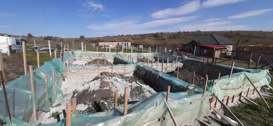 Teren de 120 mp, în Central