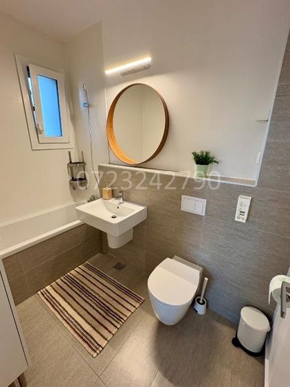 Apartament cu 3 camere decomandat în Bucureștii Noi