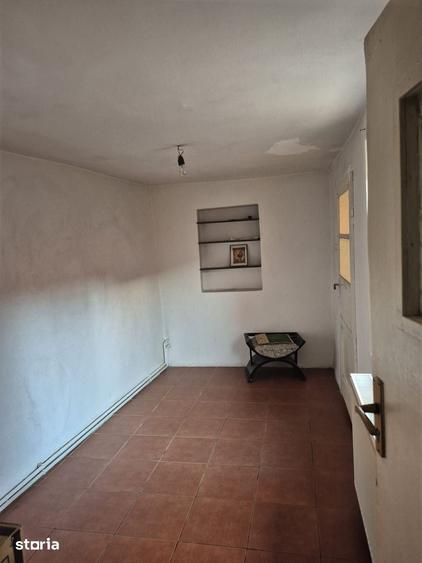 Casă cu 3 camere cu Teren 250 Mp în Bucureștii Noi