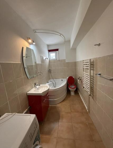 Apartament cu 2 camere decomandat în Doicești