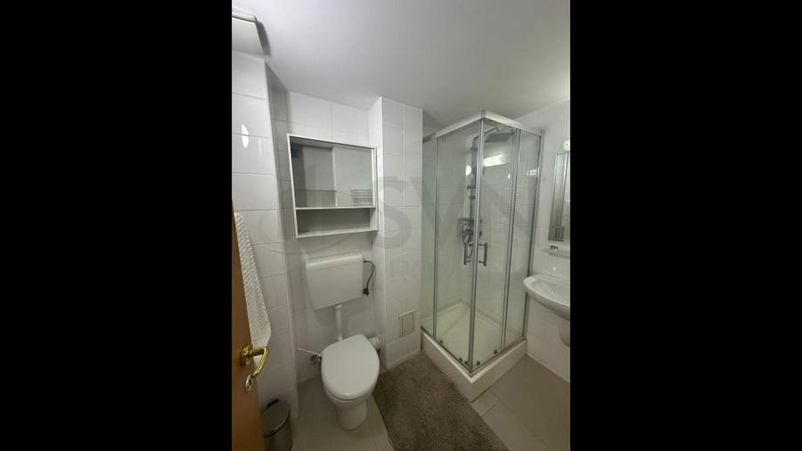 Apartament cu 3 camere decomandat în Herăstrău