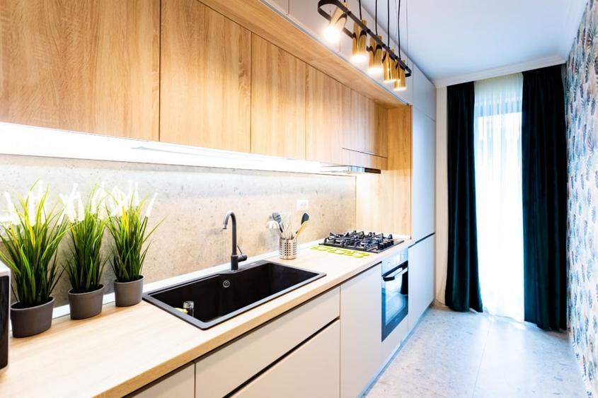 Apartament cu 2 camere decomandat, mobilat în Calea București