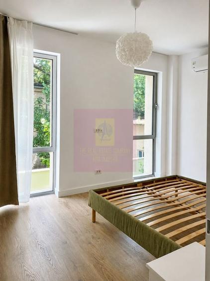 Apartament cu 4 camere decomandat în Armeneasca