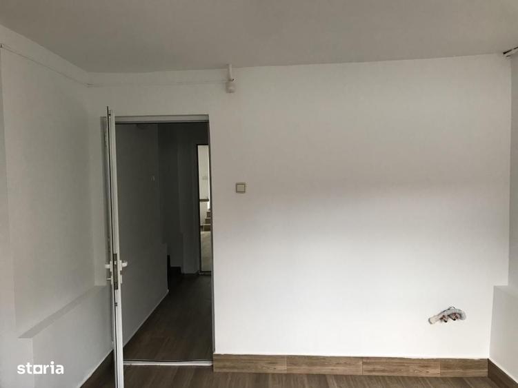 Spațiu comercial, de 50 mp, în Central