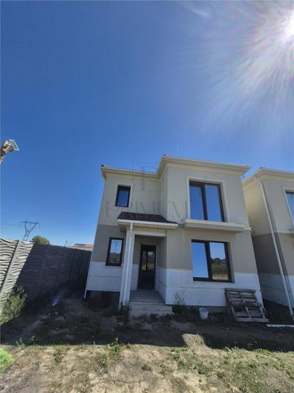 Duplex despartit - zona excelenta - - 1