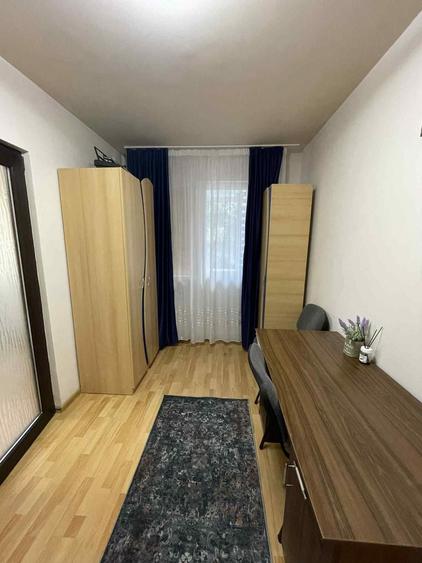 Apartament cu 2 camere decomandat în Vest