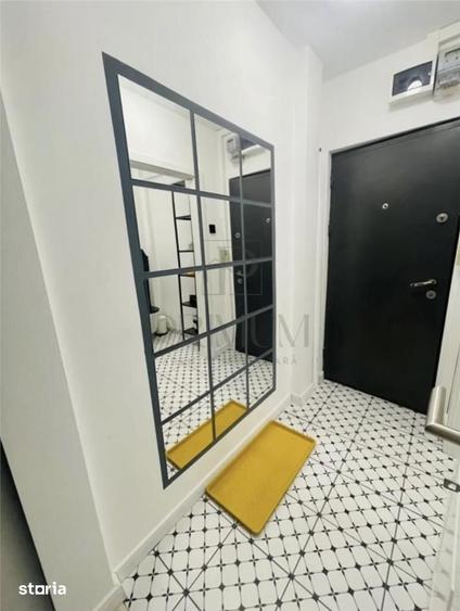Apartament cu 2 camere semidecomandat în Complex Studențesc