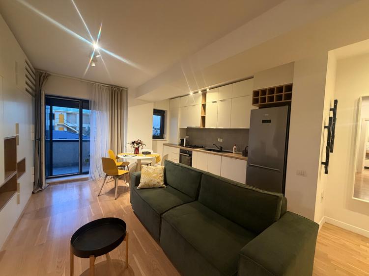 Apartament cu 2 camere decomandat în Domenii