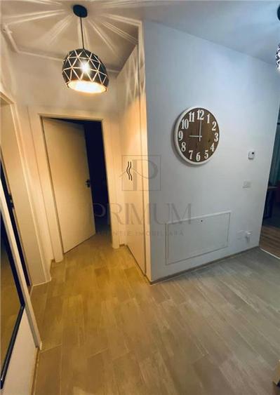 Apartament cu 2 camere semidecomandat, mobilat în Aradului