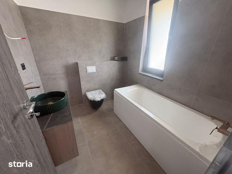 Casă cu 3 camere cu Teren 150 Mp în Central