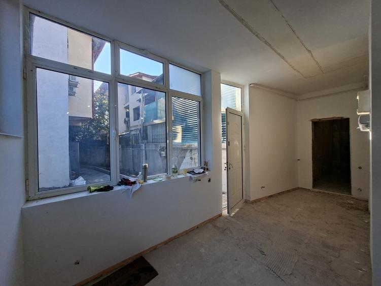 Casă cu 4 camere cu Teren 145 Mp în Unirii