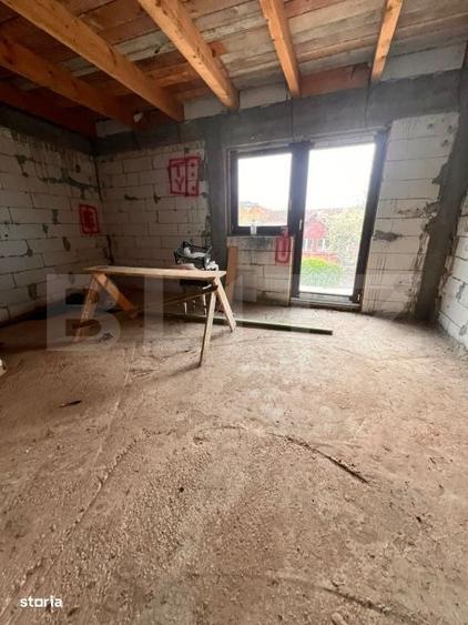 Apartament cu 3 camere în Cărpiniș