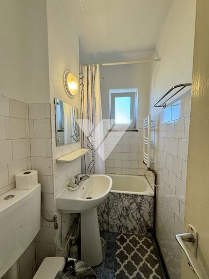 Apartament cu 2 camere semidecomandat, mobilat în Hipodrom 1