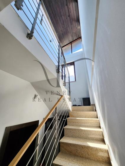 Vila 8 camere 3 bucatarii 3 bai terasa, 281 mp Barbu Vacarescu Stefan cel Mare  - 16