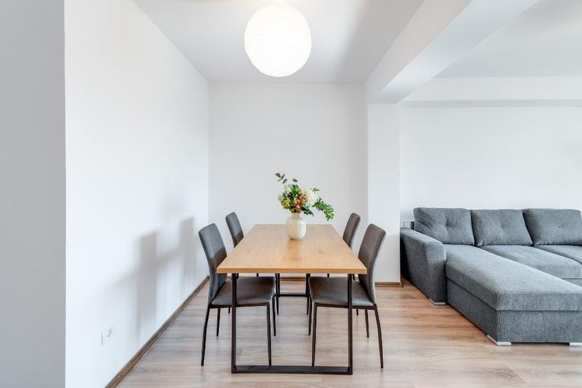 Apartament cu 2 camere decomandat în Lujerului