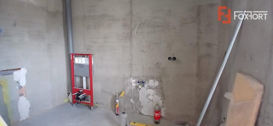 Duplex cu 3 camere cu Canalizare în Becicherecu Mic