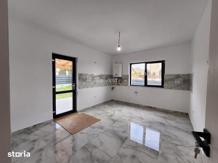 CASA DE VANZARE, 4 CAMERE 2 BAI SI MAGAZIE , VALEA ADANCA- 5 DRUMURI - 3