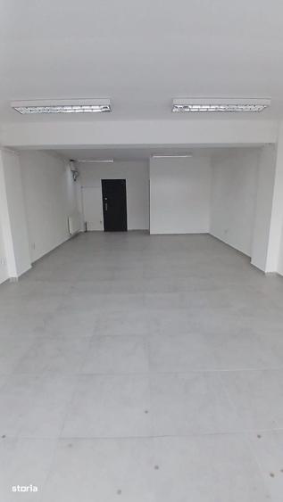 Spațiu comercial, de 61 mp, în Central