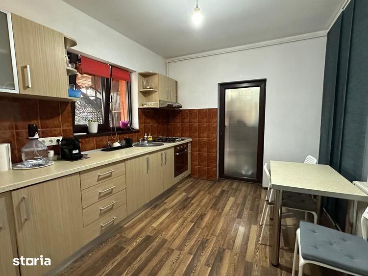 Spațiu comercial, de 130 mp, în Fratelia
