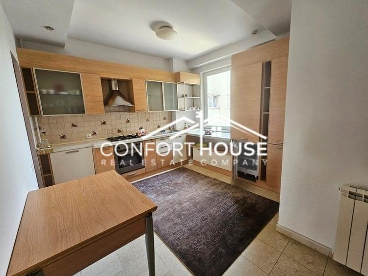 Apartament cu 3 camere decomandat, mobilat în Primăverii