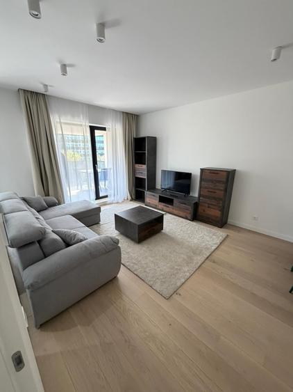 Apartament cu 2 camere decomandat în Aviației