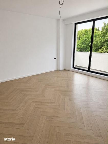 Apartament cu 2 camere decomandat în Calea București