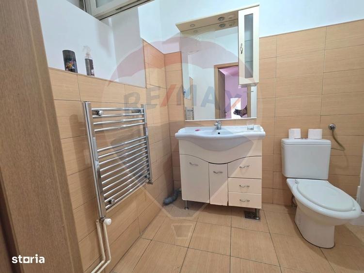 Spațiu comercial, de 179 mp, în Central