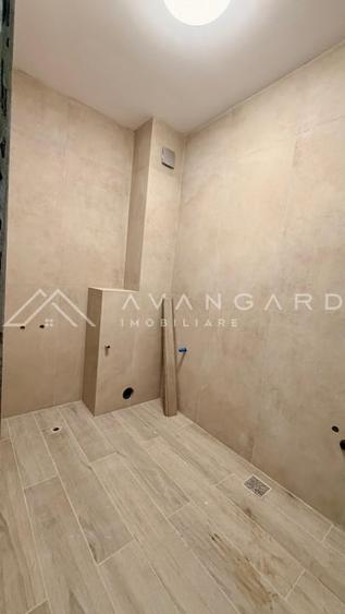 Apartament cu 3 camere semidecomandat în Someșeni