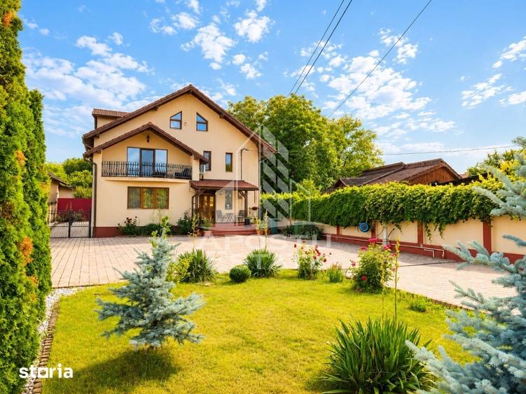 Casă cu 6 camere cu Teren 3500 Mp în Central