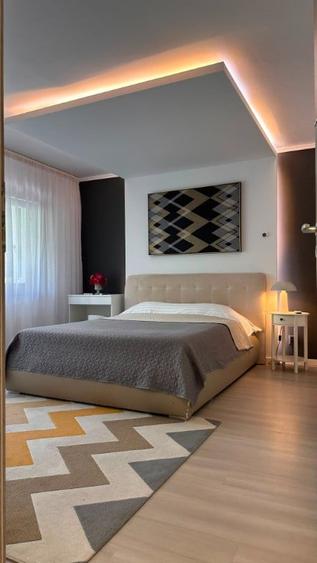 Apartament cu 2 camere decomandat în Lacul Tei