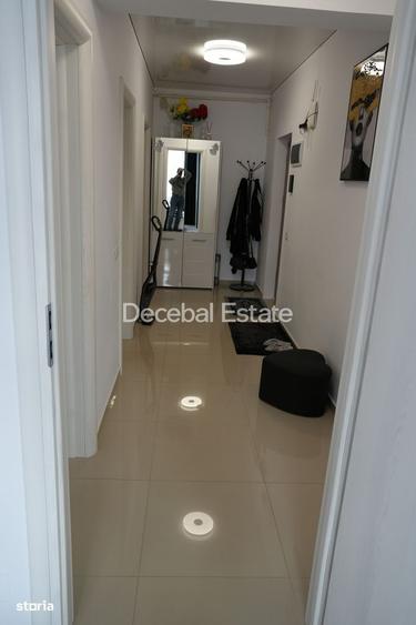 Apartament cu 2 camere decomandat în Dobroești