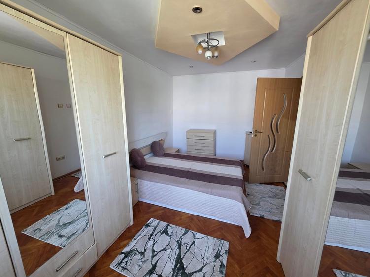 Apartament cu 2 camere decomandat în Zamfirescu
