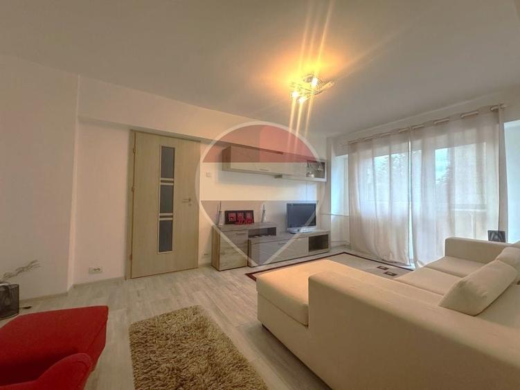 Apartament cu 2 camere semidecomandat, mobilat în Drumul Taberei