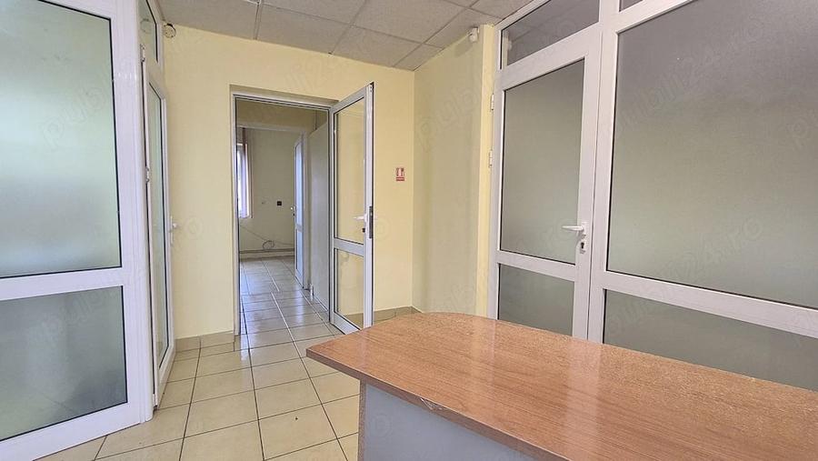 Spațiu comercial, de 60 mp, în Craiter