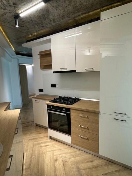 Apartament cu 2 camere decomandat în Albești