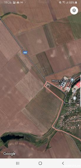 Teren de 11600 mp, în Central