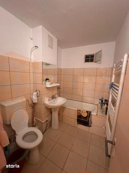 Apartament cu 4 camere în Tomis Nord