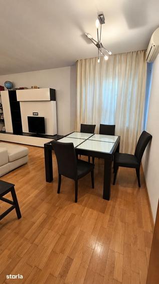Apartament cu 3 camere în Vatra Luminoasă