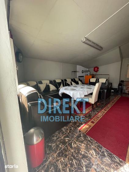 Casă cu 7 camere cu Teren 662 Mp în Teaca