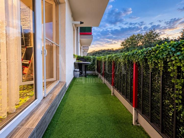Apartament cu 2 camere decomandat în Florești