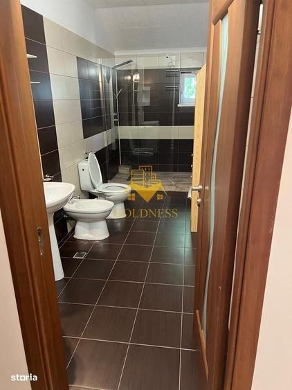 Apartament cu 3 camere în Hașdeu