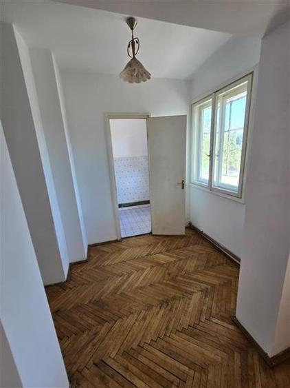 Garsonieră decomandată în Tătărași