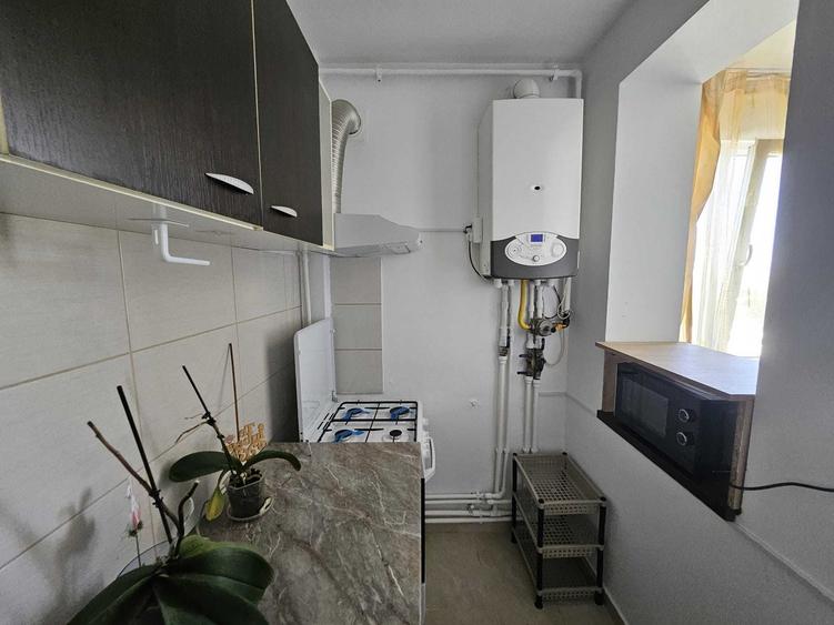Garsoniera cocheta de inchiriat Astra, Str. Soarelui complet utilata - 5