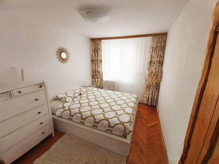 Apartament cu 2 camere decomandat în Centru Civic