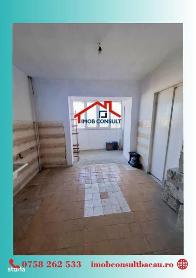 Apartament cu 3 camere decomandat în Banca Națională
