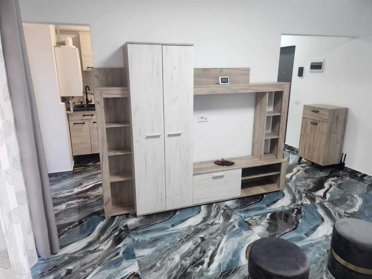 Apartament cu 2 camere decomandat în Păcurari