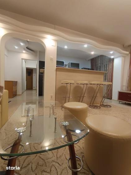 Apartament cu 3 camere, mobilat în Drumul Taberei