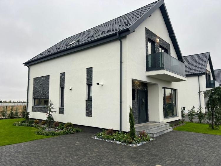 Casă individuală cu 4 camere cu Teren 350 Mp în 8 Martie
