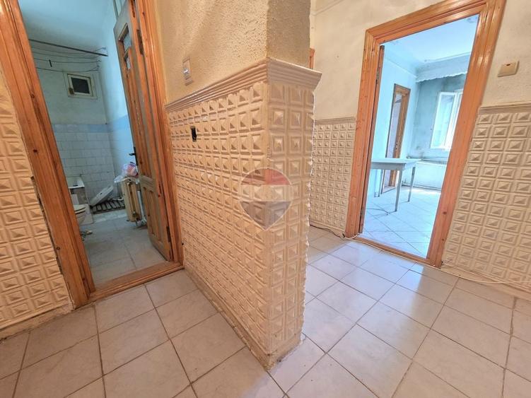 Apartament 2 camere | Central Foc?ani | Necesita Renovare - 8